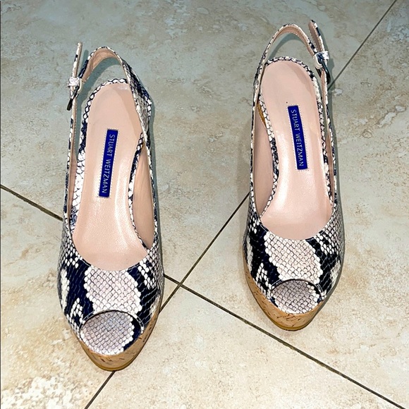 Stuart Weitzman Snake Print Slingback Wedges - Picture 3 of 13